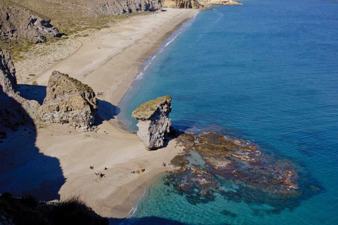 Las Marinicas Primera Linea De La Playa كاربونيذاس المظهر الخارجي الصورة